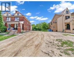 421 PARTINGTON AVENUE - 8