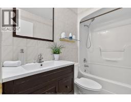 2315 Charl AVENUE - 15