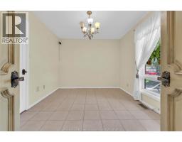3483 DOUGALL - 19