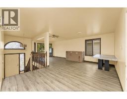 2525 STRAWBERRY DRIVE - 13