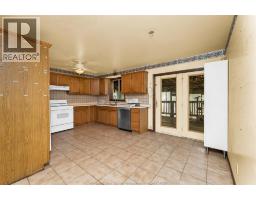 2525 STRAWBERRY DRIVE - 14