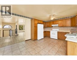 2525 STRAWBERRY DRIVE - 15