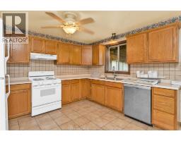 2525 STRAWBERRY DRIVE - 18