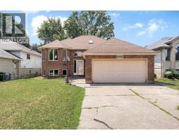 2525 STRAWBERRY DRIVE - 3