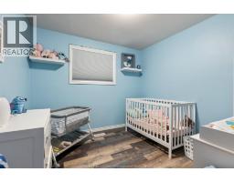 371 OAK STREET - 11