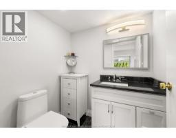 401 GRAND MARAIS West UnitNo. 202 - 11