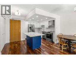 401 GRAND MARAIS West UnitNo. 202 - 9