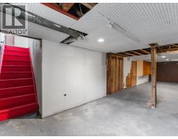 558 ELM - 18