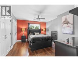 2282 WOODLAWN - 19