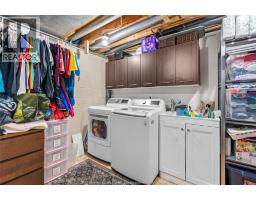 2282 WOODLAWN - 25