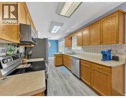 290 LAKE STREET - 27