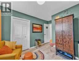 290 LAKE STREET - 32