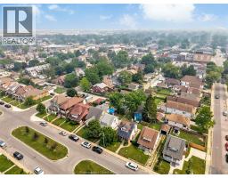 1245 GILES BOULEVARD East - 33