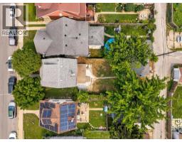 1245 GILES BOULEVARD East - 35
