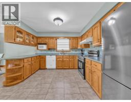24 CAMELOT AVENUE - 14