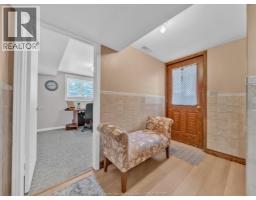 24 CAMELOT AVENUE - 34