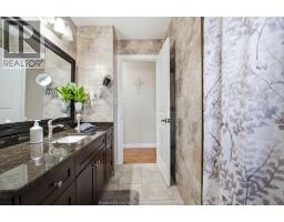 3375 DOLPHIN COURT - 18