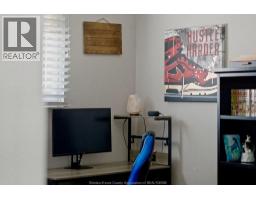 3375 DOLPHIN COURT - 20
