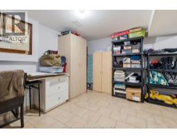 3375 DOLPHIN COURT - 34