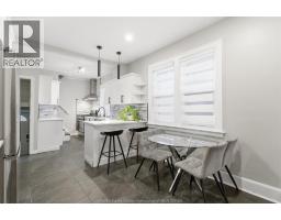 1220 GLADSTONE - 10