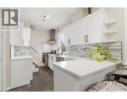 1220 GLADSTONE - 15