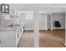 852 REEDMERE - 22