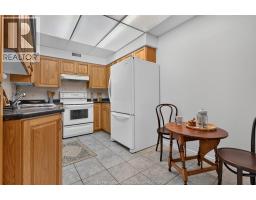 3915 Southwinds DRIVE UnitNo. 203 - 20