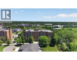 3915 Southwinds DRIVE UnitNo. 203 - 43