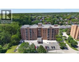 3915 Southwinds DRIVE UnitNo. 203 - 45