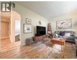 1008 ASKIN AVENUE - 5