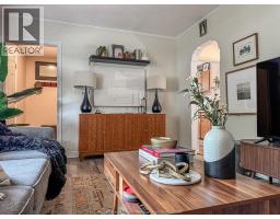 1008 ASKIN AVENUE - 8