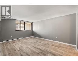 380 Pellissier AVENUE UnitNo. 706 - 33