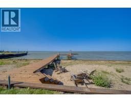 13902 RIVERSIDE DRIVE - 33