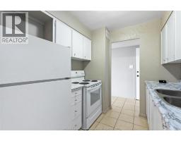 111 RIVERSIDE DRIVE UnitNo. 903 - 14