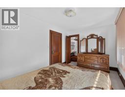 1342 Hall AVENUE - 18