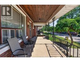 1342 Hall AVENUE - 3