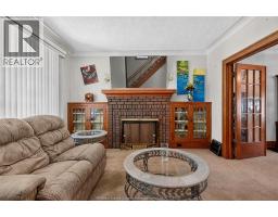 1342 Hall AVENUE - 7