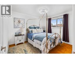 1491 ELLROSE AVENUE - 16