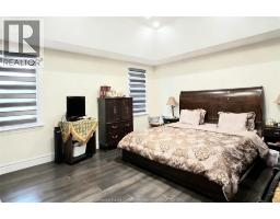 319 CHRISTINE AVENUE - 23