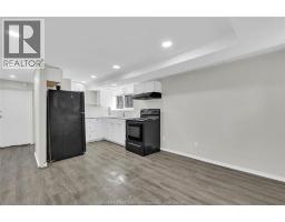 826 JOS JANISSE AVENUE - 9