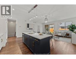 262 LIVINGSTONE CRESCENT - 12
