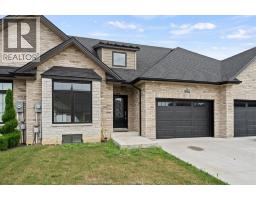 262 LIVINGSTONE CRESCENT - 2