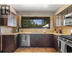 4060 KENNEDY DRIVE - 15