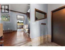 4060 KENNEDY DRIVE - 7