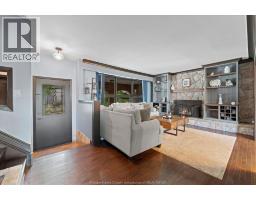 4060 KENNEDY DRIVE - 9