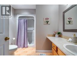 97 Theresa TRAIL - 18