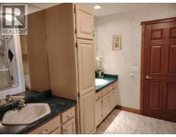 1985 OMIRA STREET - 17