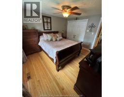 8285 MALDEN ROAD - 18