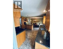 8285 MALDEN ROAD - 20