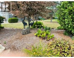8285 MALDEN ROAD - 3